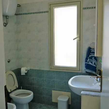 Izzhome Regina Margherita Pula
